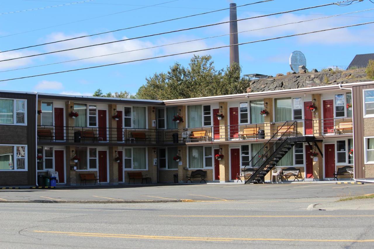 Imperial Fireside Inn Sudbury Extérieur photo